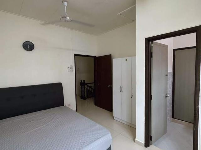 Medium Room at Taman Nusa Indah