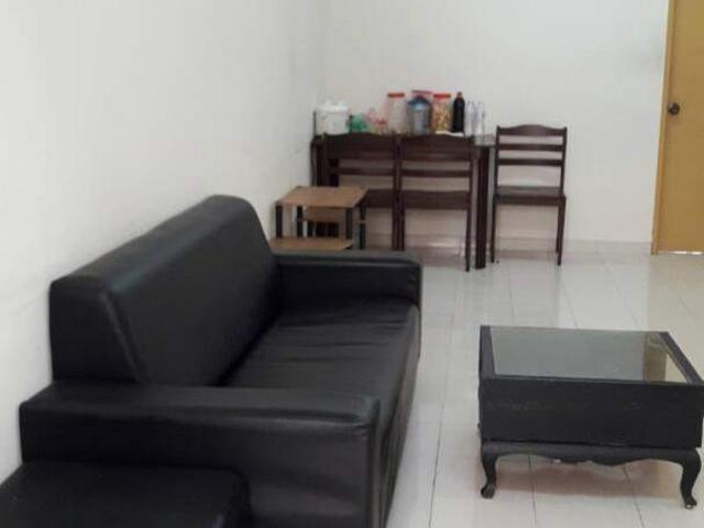 Medium Room at Mentari Court 1, Bandar Sunway