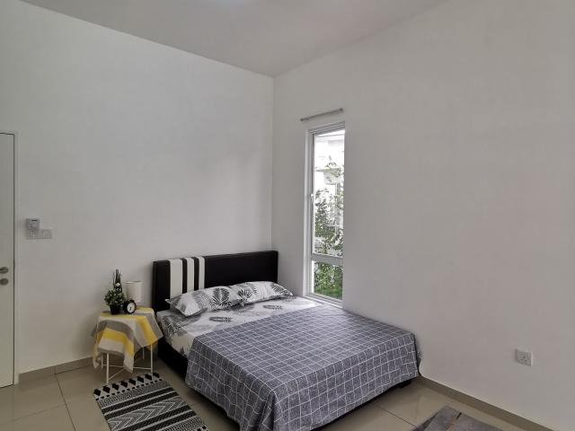 MEDIUM ROOM AT SENDAYAN, BILIK SEWA ARA SENDAYAN {FREE UTILITY} MAMBAU, GADONG JAYA, HIJAYU AREA, OFFER, UNIT, LANDMAR