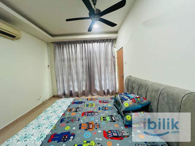 Medium Room @ Bandar Bukit Tinggi near Aeon Bukit Tinggi