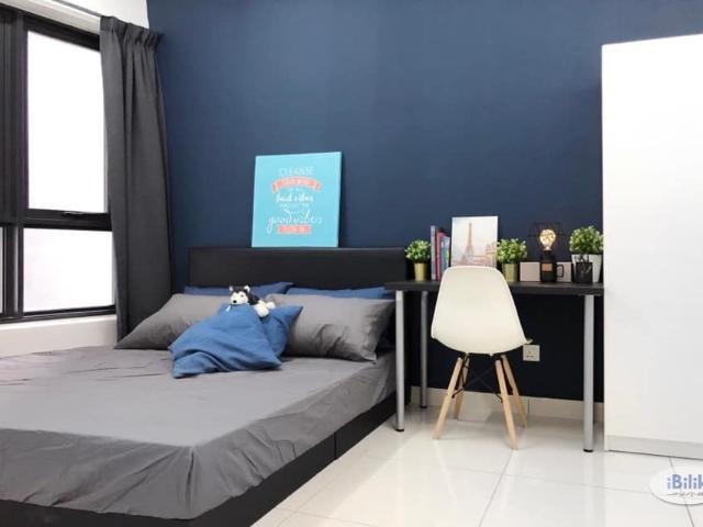 Medium Room Dsara Sentral / Sqwhere Kampung Selamat MRT