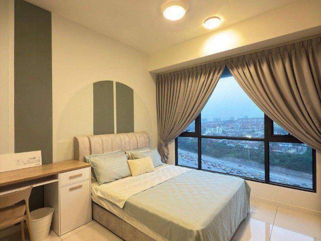 Medium Room for Female