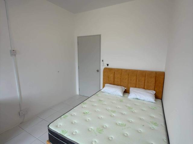 Medium Room for Female