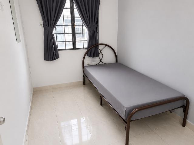 Medium Room For Rent @ Bandar Sunway | 3 5 Mins To Sunway Pyramid ️