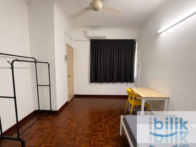 Medium Room For Rent @ Bandar Utama ❤️ | 4 Mins To Centre Point Bandar Utama ️
