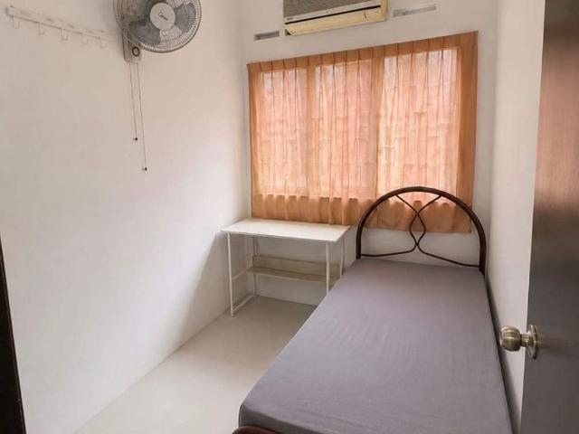 Medium Room For Rent @ SS1 PJ | 650m To Taman Bahagia LRT
