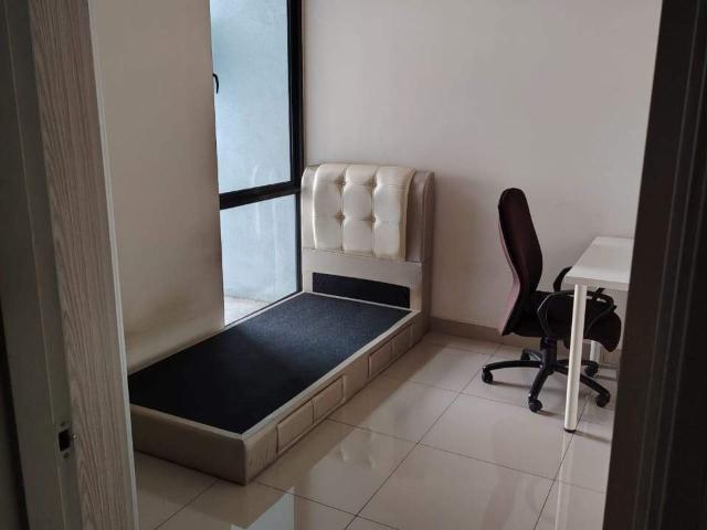 Medium Room, Fully Furnished, Near UPM