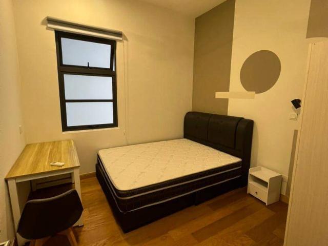 Medium Room in Union Suites @ Bandar Sunway Brand New unit