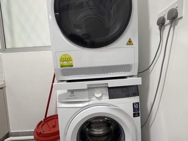 Medium Room Kelana Puteri Condominium
