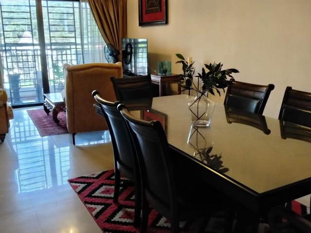 Medium Room @Pelangi Utama Female Only Quiet & Private