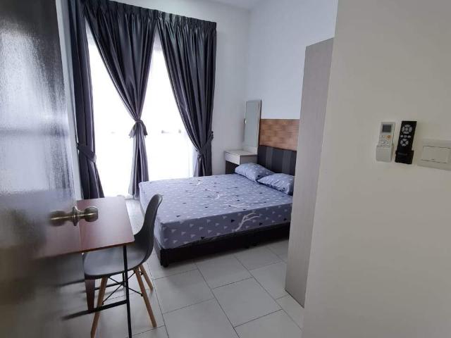 Medium room @ seri kembangan