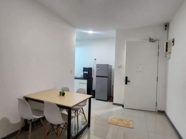 Medium room single bed united point residence