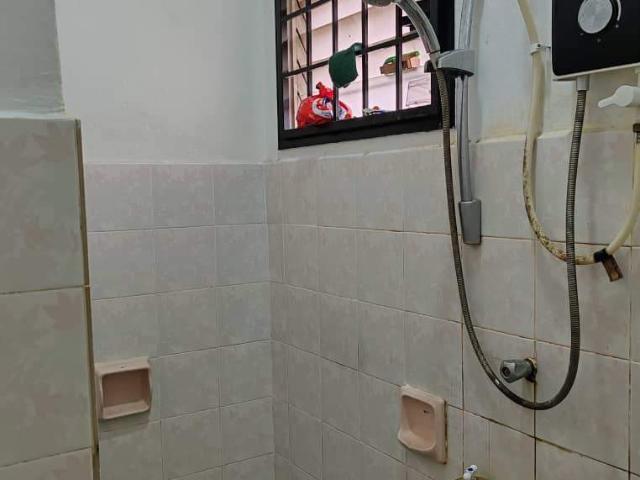 Medium Room Subang Usj 22 @ RM550