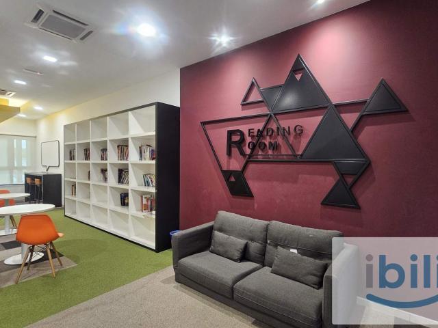 Medium Room Super Single Bed | Hotel Style & Comfortable Dining Area | with WIFI