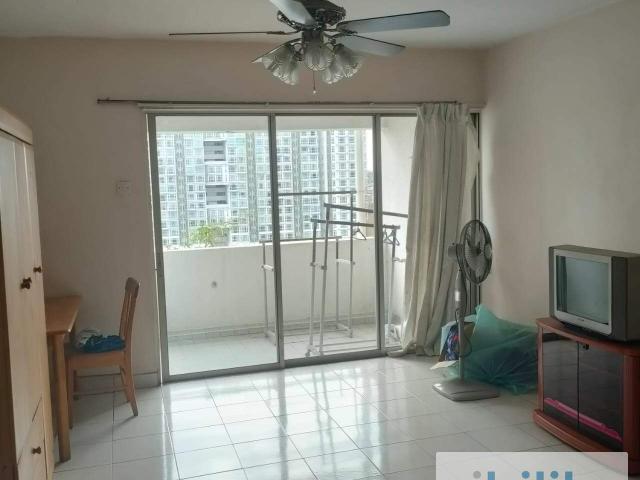 Medium Rooms for rent
