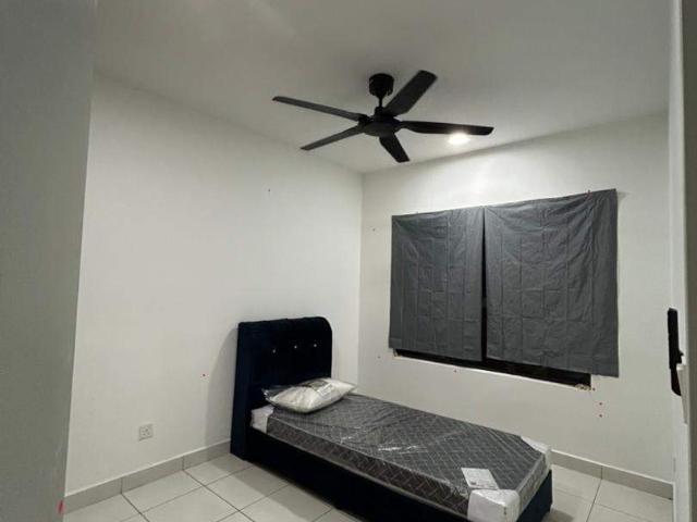 MEDIUM UNIT, ARENA RESIDENSI 2, KOTA WARISAN