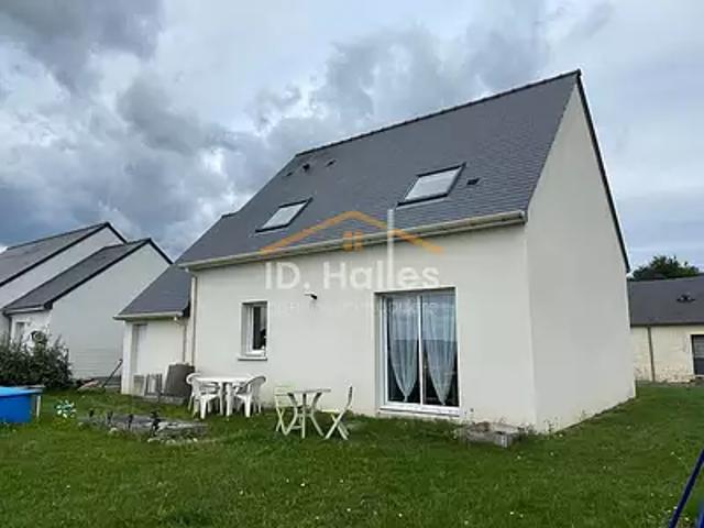 Mée 53400 Achat / Vente maison 5 pièces t5 au dernier étage