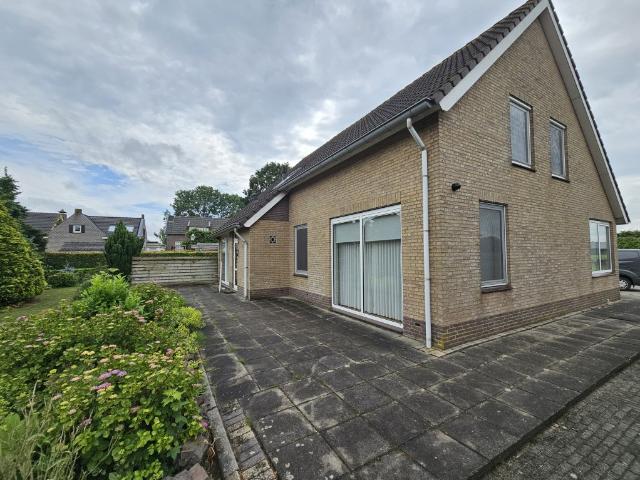 Meester van Coothstraat, Lith