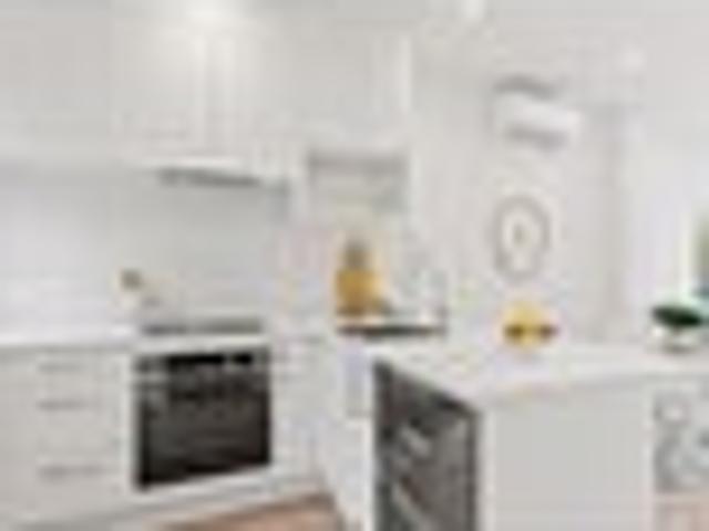 Meg Lane A Stylish & Affordable Quality Home