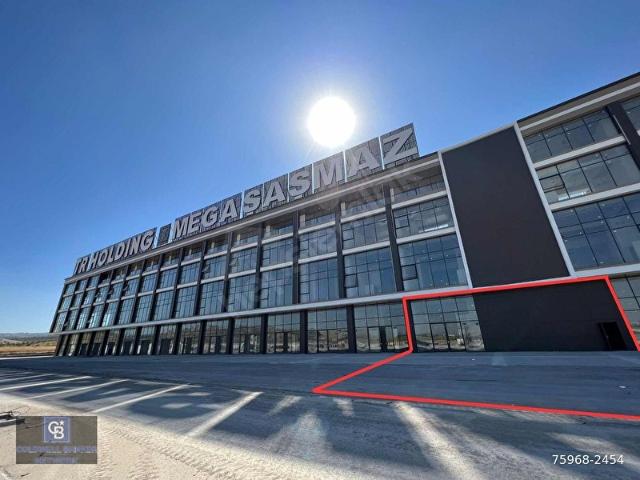 MEGA ŞAŞMAZ ÖN CEPHE GENİŞ TİP 2 DÜKKAN ARAÇ YERİ KİRALIK DÜKKAN