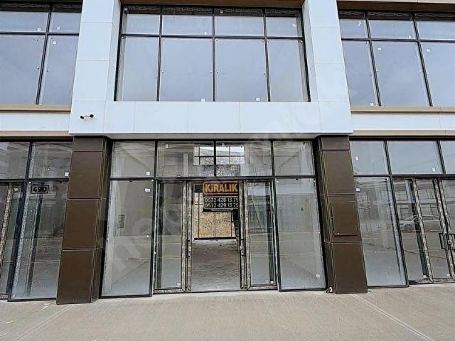 MEGA ŞAŞMAZ DÜZ AYAK GİRİŞ MÜKEMMEL KONUM 140 M2 KİRALIK DÜKKAN