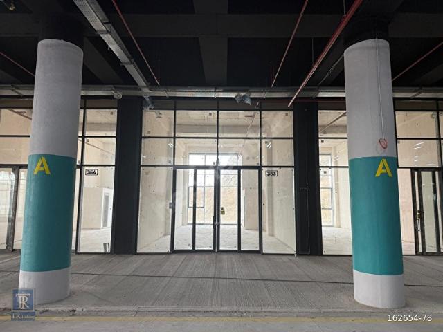 MEGA ŞAŞMAZ ÇİFT CEPHELİ 110m2 KİRALIK DÜKKAN