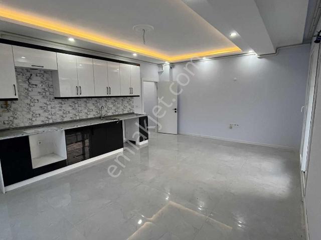 Mega Gayrimenkulden Kiralık 2+1 İslamsaray Mahallesi