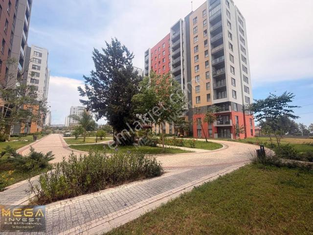 Mega İnvest'den Sur Yapıda'da Kiralık 1+1 72 M2 Daire