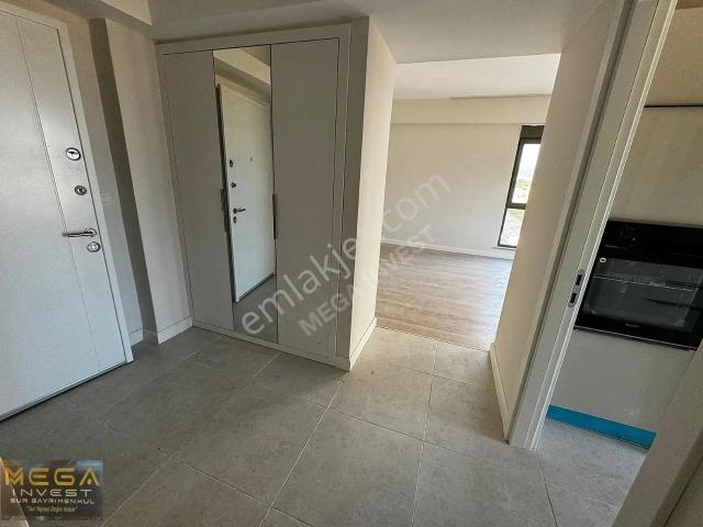 Mega İnvest'den Suryapı'da Kiralık 2+1 106 M2 Daire
