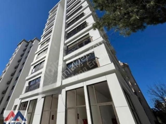 Mega'dan Bostancı Da 215 M2 4+2 Kapanmaz Deniz Manzaralı Teraslı