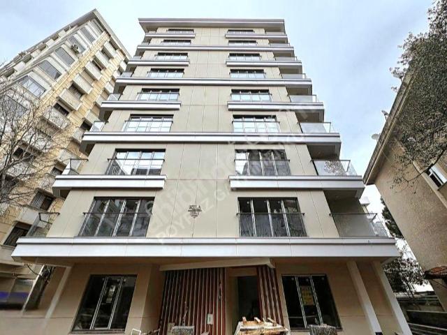 Mega'dan Caddebostan Sahilde 65 M2 1+1 Balkonlu Yüksek Girış Sıfır Fırsat