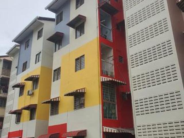 Megah Mas Apartment Petaling Jaya for sale