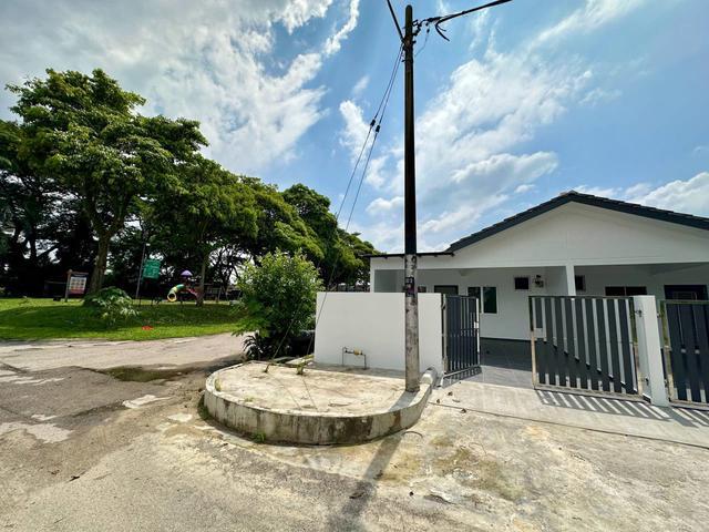 Megah Ria Dedaru Single Storey Endlot unit fot Sale