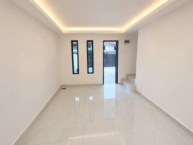 Megah Ria New Condition Low Cost 3 Bilik Rumah Murah