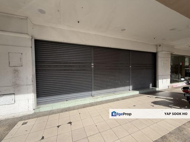 Megamal Pinang Shopping Complex