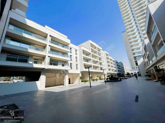 Megapol İzmir'de Deniz Manzaralı Kiralık Sıfır 3+1 Daire