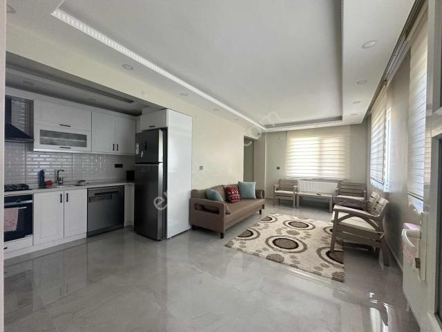 Megeden Yeğen 1 Sitesinin İçinde Tek Katlı Villa