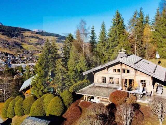 MEGÈVE / CHALET FAMILIAL ALPIN CENTRE VILLAGE À PIED