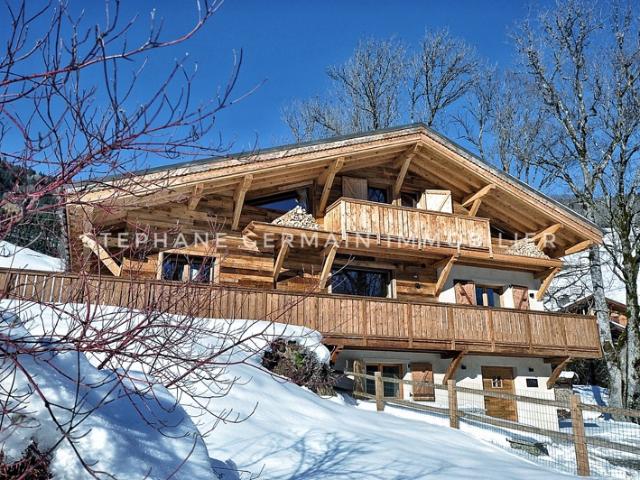 MEGEVE A PROXIMITE DU VILLAGE CHALET 5 CHAMBRES