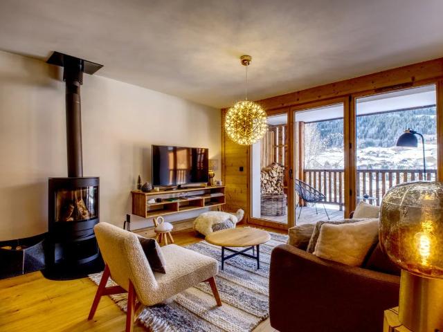 Megève Rochebrune Élégant T3 de 62 m2, terrasse, poêle à bois entièrement équipé