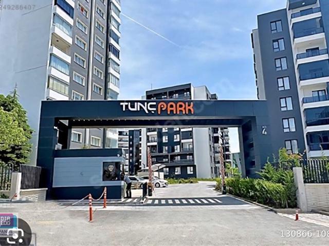 Mehmet Akif Ersoy Mah. Tunç Park Sitesinde 3+1 Kiralık Daire