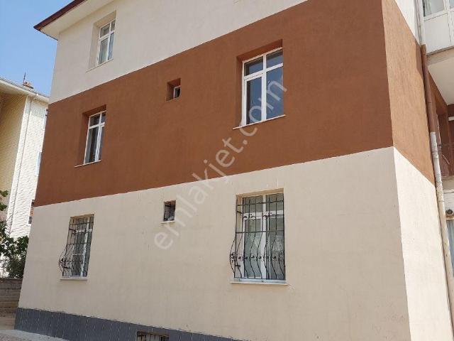Mehmet Akif Mah.de 3+1 Yalıtımlı Arakat Kiralık Daire.