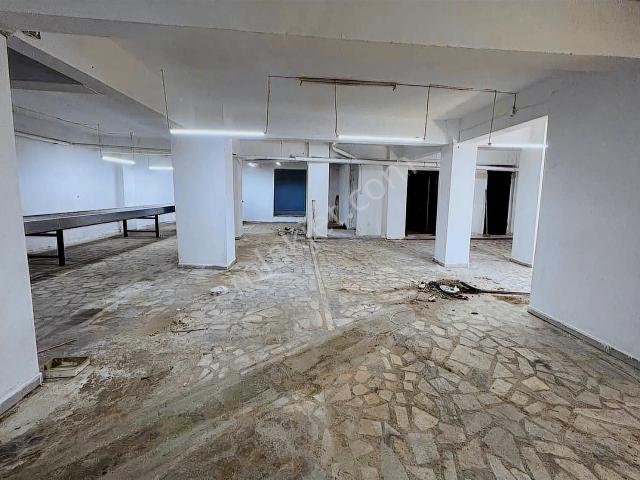 Mehmet Akif Mah. Mall Ofa Yakın 61 M Hisseli 300m Satılık Dükkan