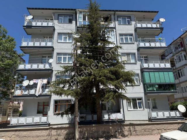 Mehmet Akif Mah. Merkezi Konumda Geniş İçi Yapılı Satılık 2+1