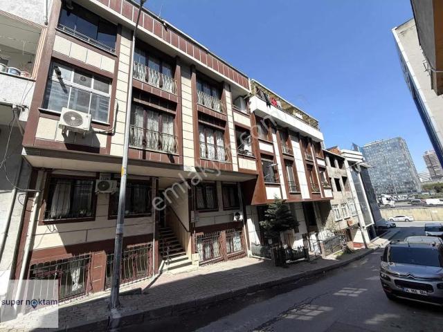 Mehmet Akif'te Satılık 2+1 Yeni Yapı Bahçe Kat İskanlı Daire