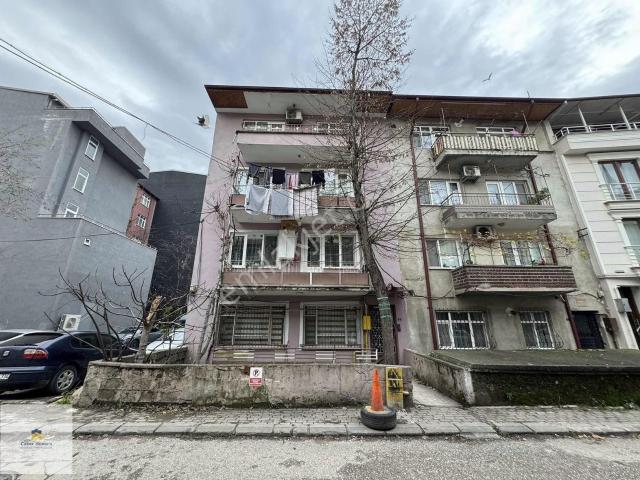 Mehmet Ali Paşa Mah Cadde Üzeri Ara Kat Satılık 1+1 Daire