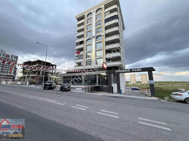 Mehmetçik Mahda Site İçerisinde Geniş 3+1 Fırsat Daire!