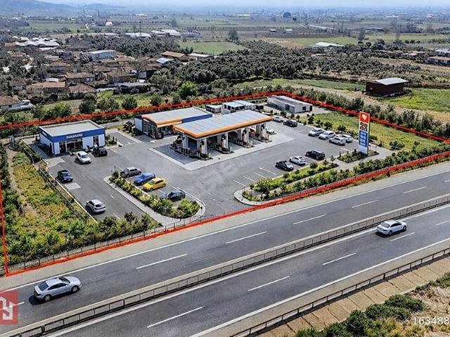MEHMET YAZICI'DAN AKARYAKIT İSTASYONU+LPG RUHSATLI SATILIK ARSA