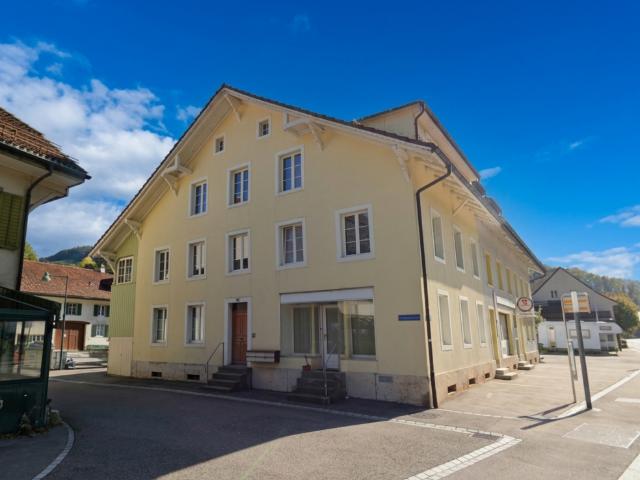 Mehrgenerationenhaus oder Renditeobjekt in Langenbruck