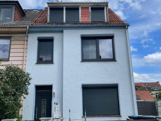 Mehrfmilienhaus mit Garten